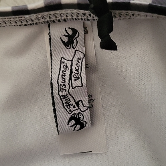 Hell Bunny Vixen Sammi Highwaist Bikini Bottom - Picture 3 of 5